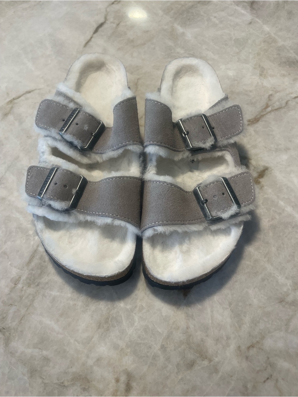 Birkenstock Women's Double Buckle Faux Shearling Sandals - Light Gray NWOT